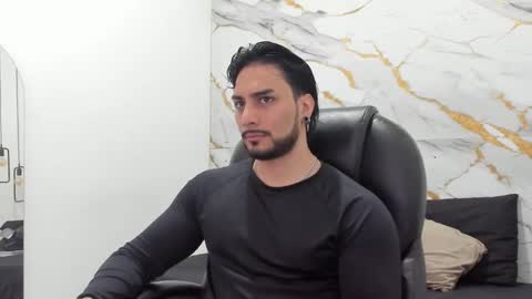 Daniel online show from January 2026 01:38:02 PM