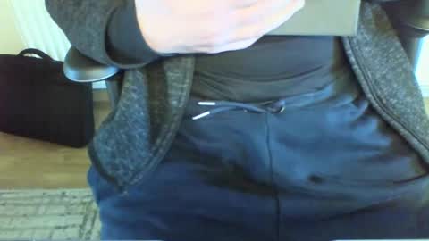 mik online show from March 2025 11:44:02 AM