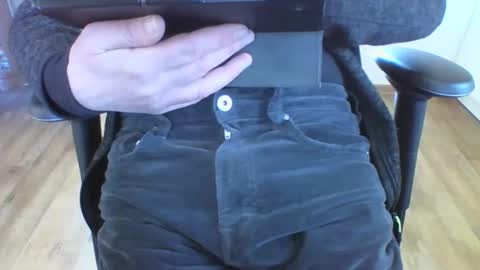 mik online show from March 2025 02:48:01 PM