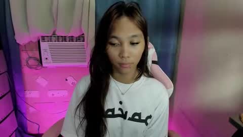 Snapshot of mika_cora chatting on March 2026 03:18:02 PM MIKA online show from March 2026 03:18:02 PM