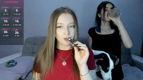 Mika online show from October 2025 07:57:02 PM