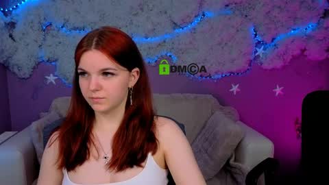 Snapshot of mikameovv chatting on May 2026 10:10:02 AM Mika online show from May 2026 10:10:02 AM