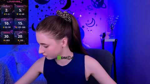 Snapshot of mikameovv chatting on May 2026 09:18:02 AM Mika online show from May 2026 09:18:02 AM