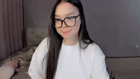 mikasssu online show from February 2025 11:27:02 AM