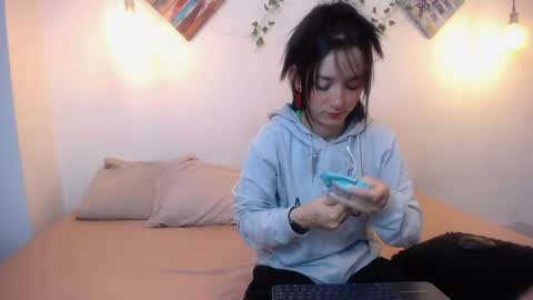 Snapshot of mikaza_akerman chatting on June 2026 12:41:01 PM mikaza online show from June 2026 12:41:01 PM