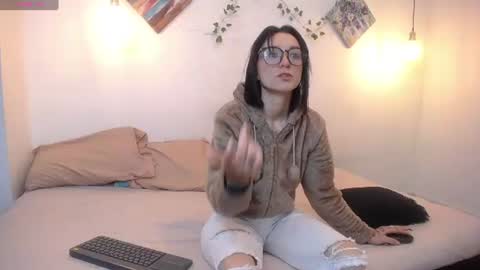 Snapshot of mikaza_akerman chatting on June 2026 12:47:02 PM mikaza online show from June 2026 12:47:02 PM