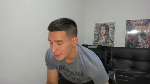 Snapshot of mike3xxx chatting on September 2025 11:26:02 PM mike3xxx online show from September 2025 11:26:02 PM