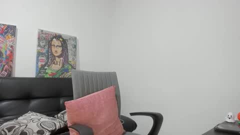 Snapshot of mike3xxx chatting on October 2025 02:12:01 AM mike3xxx online show from October 2025 02:12:01 AM