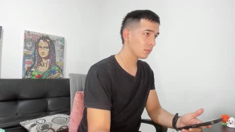 Snapshot of mike3xxx chatting on November 2025 10:54:01 PM mike3xxx online show from November 2025 10:54:01 PM