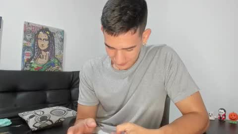 Snapshot of mike3xxx chatting on November 2025 02:10:01 AM mike3xxx online show from November 2025 02:10:01 AM