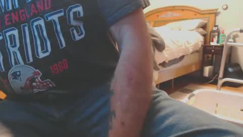 Snapshot of mike694fun chatting on February 2025 04:50:01 PM mike694fun online show from February 2025 04:50:01 PM