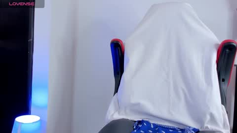 Mike Tylor online show from December 2025 05:10:02 PM