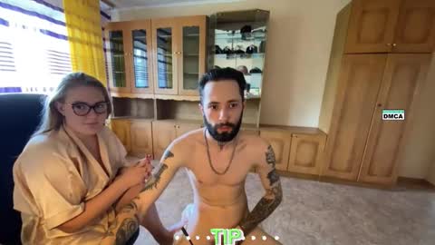 Mike and anna online show from November 2025 05:17:01 AM