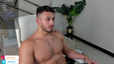 Mike Belle online show from December 2024 12:18:01 AM