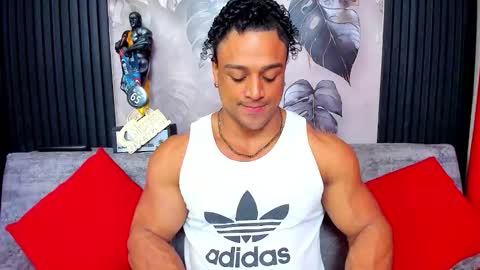   online show from November 2025 10:32:02 AM