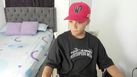 mike_master9 online show from October 2025 11:30:01 AM