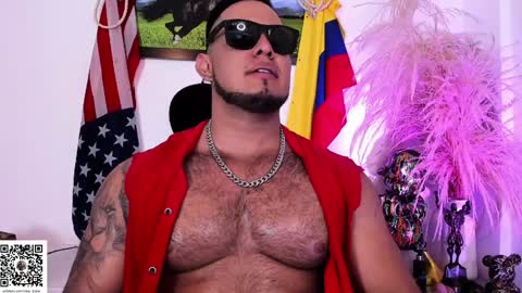 mikeblake_ online show from February 2025 04:57:02 PM