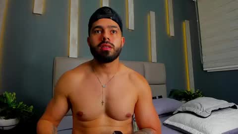 Mike Blare online show from December 2024 10:36:02 PM