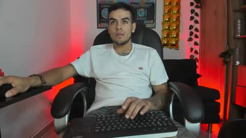 mikee_scooth online show from January 2025 08:16:02 PM