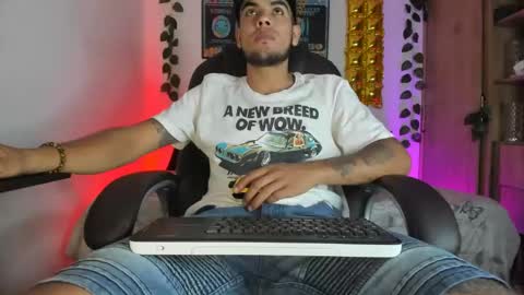 mikee_scooth online show from February 2025 01:23:02 AM