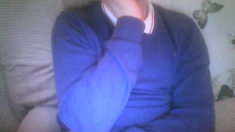 Snapshot of mikehockishuge9 chatting on December 2024 10:47:01 PM mikehockishuge9 online show from December 2024 10:47:01 PM