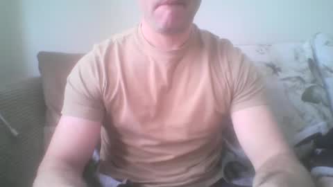 Snapshot of mikehockishuge9 chatting on January 2025 01:16:02 PM mikehockishuge9 online show from January 2025 01:16:02 PM