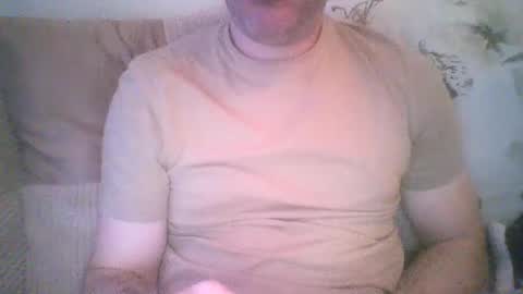 Snapshot of mikehockishuge9 chatting on January 2025 04:18:02 PM mikehockishuge9 online show from January 2025 04:18:02 PM