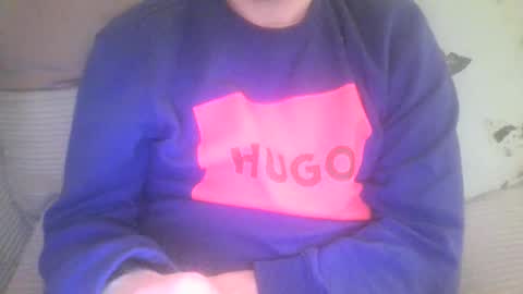 Snapshot of mikehockishuge9 chatting on February 2025 10:58:01 PM mikehockishuge9 online show from February 2025 10:58:01 PM