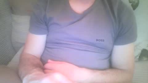 Snapshot of mikehockishuge9 chatting on October 2025 09:45:01 PM mikehockishuge9 online show from October 2025 09:45:01 PM