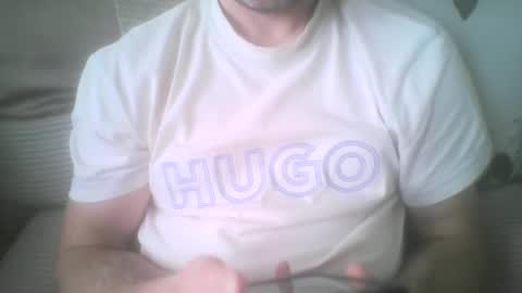 Snapshot of mikehockishuge9 chatting on October 2025 12:58:01 PM mikehockishuge9 online show from October 2025 12:58:01 PM