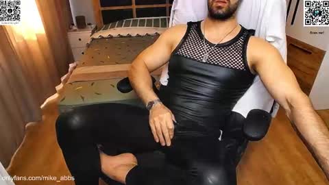 Mike    online show from February 2026 12:59:02 PM