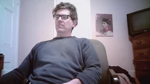Snapshot of mikewulds chatting on May 2026 12:09:02 PM Mike online show from May 2026 12:09:02 PM