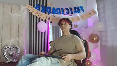 mikey_banji online show from October 2025 01:09:02 PM