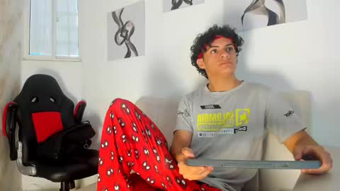 mikey_banji online show from October 2025 12:30:02 PM