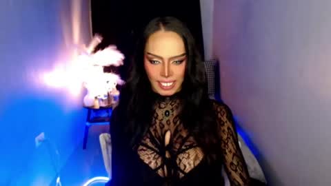 Snapshot of mikeyalawi03 chatting on May 2026 10:55:01 AM Mistress MikeyAlawi online show from May 2026 10:55:01 AM
