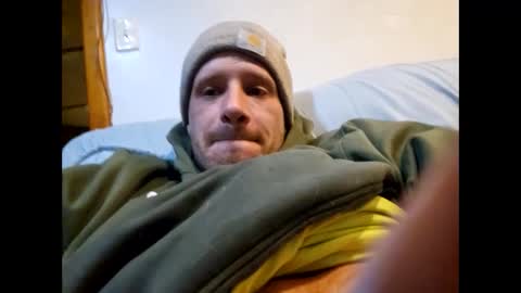 Snapshot of mikeylove92 chatting on January 2025 05:27:01 AM Mikey b online show from January 2025 05:27:01 AM