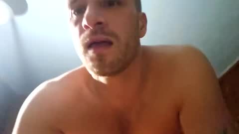 Snapshot of mikeylove92 chatting on January 2025 05:51:01 AM Mikey b online show from January 2025 05:51:01 AM