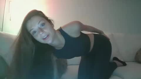 Maaike online show from January 2025 08:50:02 PM