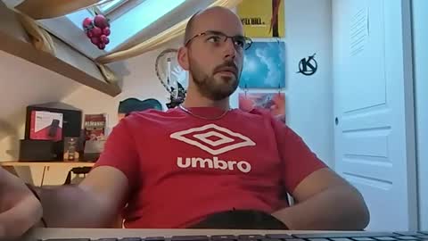 mikmik91 online show from December 2024 03:41:02 PM