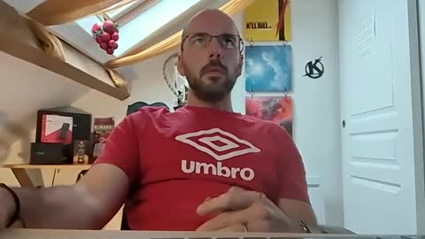 mikmik91 online show from December 2024 02:33:02 PM