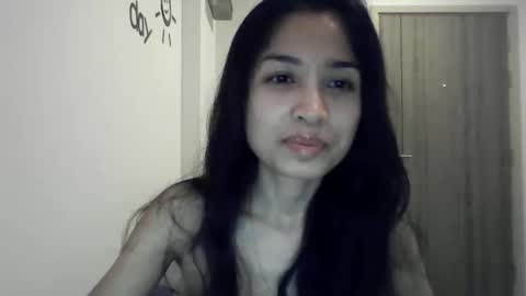Snapshot of mikonee4u chatting on October 2025 04:24:02 PM MikoNee4u online show from October 2025 04:24:02 PM