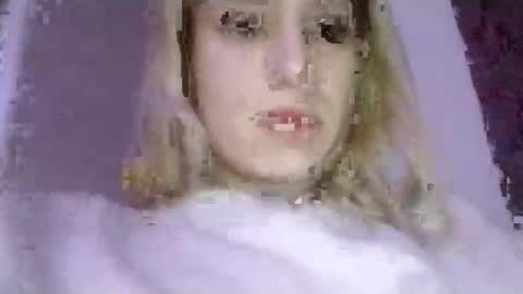 Mila 420 online show from November 2025 07:01:02 PM