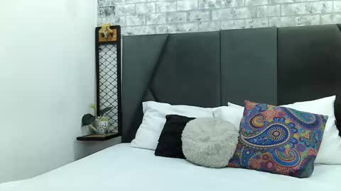 mila_adamss online show from February 2025 10:53:01 AM