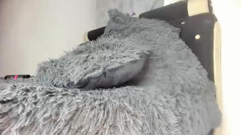 Mila Dash online show from February 2025 05:20:02 AM