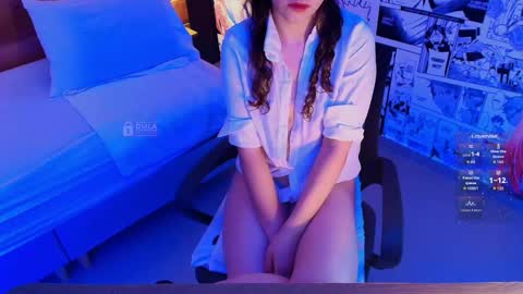 Milena  online show from April 2026 01:41:02 PM