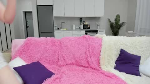 Snapshot of mila_killa chatting on December 2025 12:42:01 AM Lilli online show from December 2025 12:42:01 AM