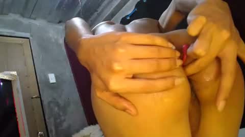 mila_seductressxx online show from June 2026 01:21:02 AM