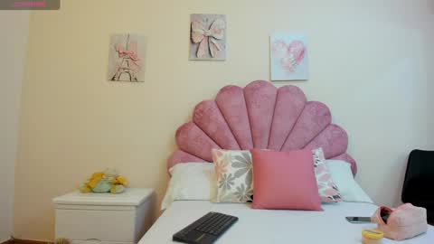 mila online show from June 2026 11:04:02 AM