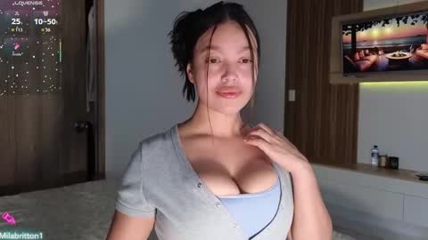 Snapshot of milabritton1 chatting on January 2026 06:53:01 PM Vale online show from January 2026 06:53:01 PM