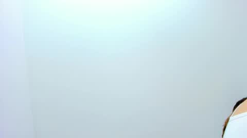 Snapshot of milacollins_ chatting on November 2025 03:39:02 AM Mila online show from November 2025 03:39:02 AM